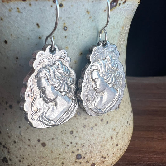 Cameo Ladies Souvenir Spoon Earrings