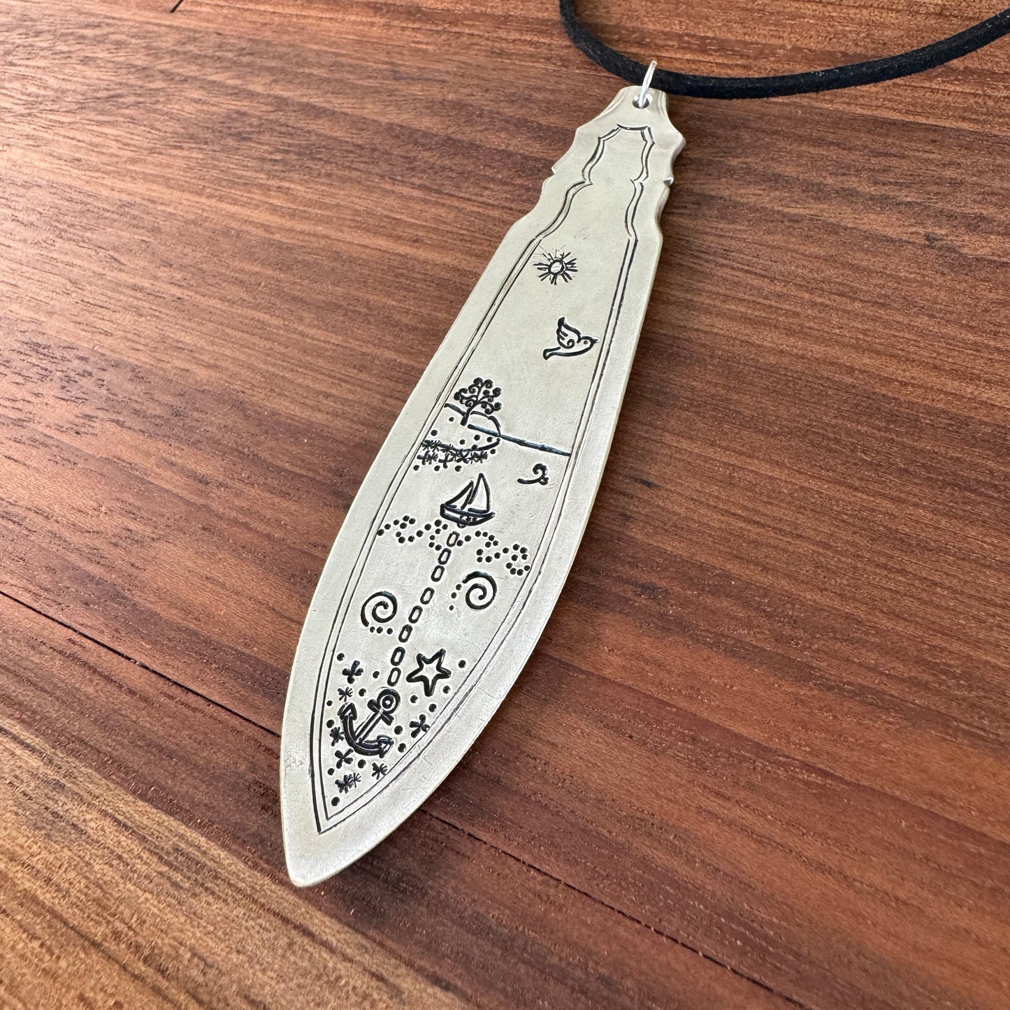 Isla Vintage Knife Pendant